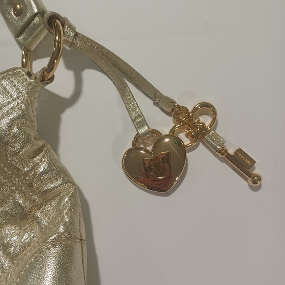 Bobby By Sharif Champagne Gold Quilted Shoulder Bag 25 Anniversary - Picture 7 of 8